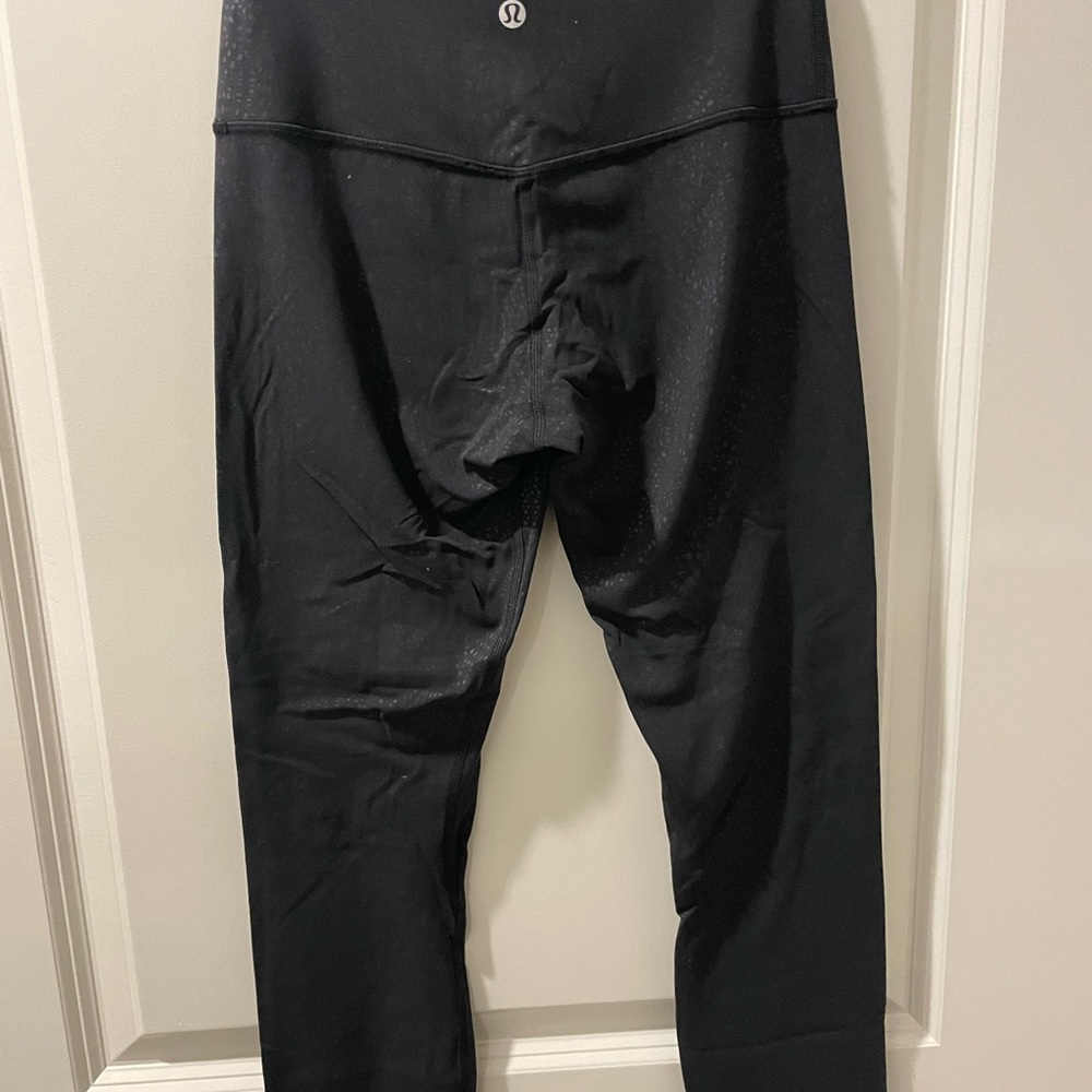 Lululemon cropped leggings